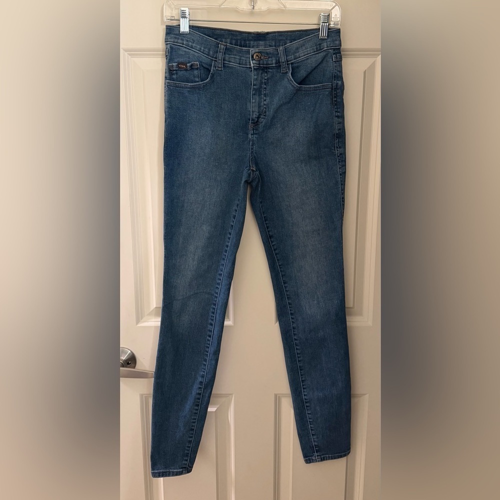 Kuhl Women’s Skinny Jeans in Classic Blue, Size 6 Reg